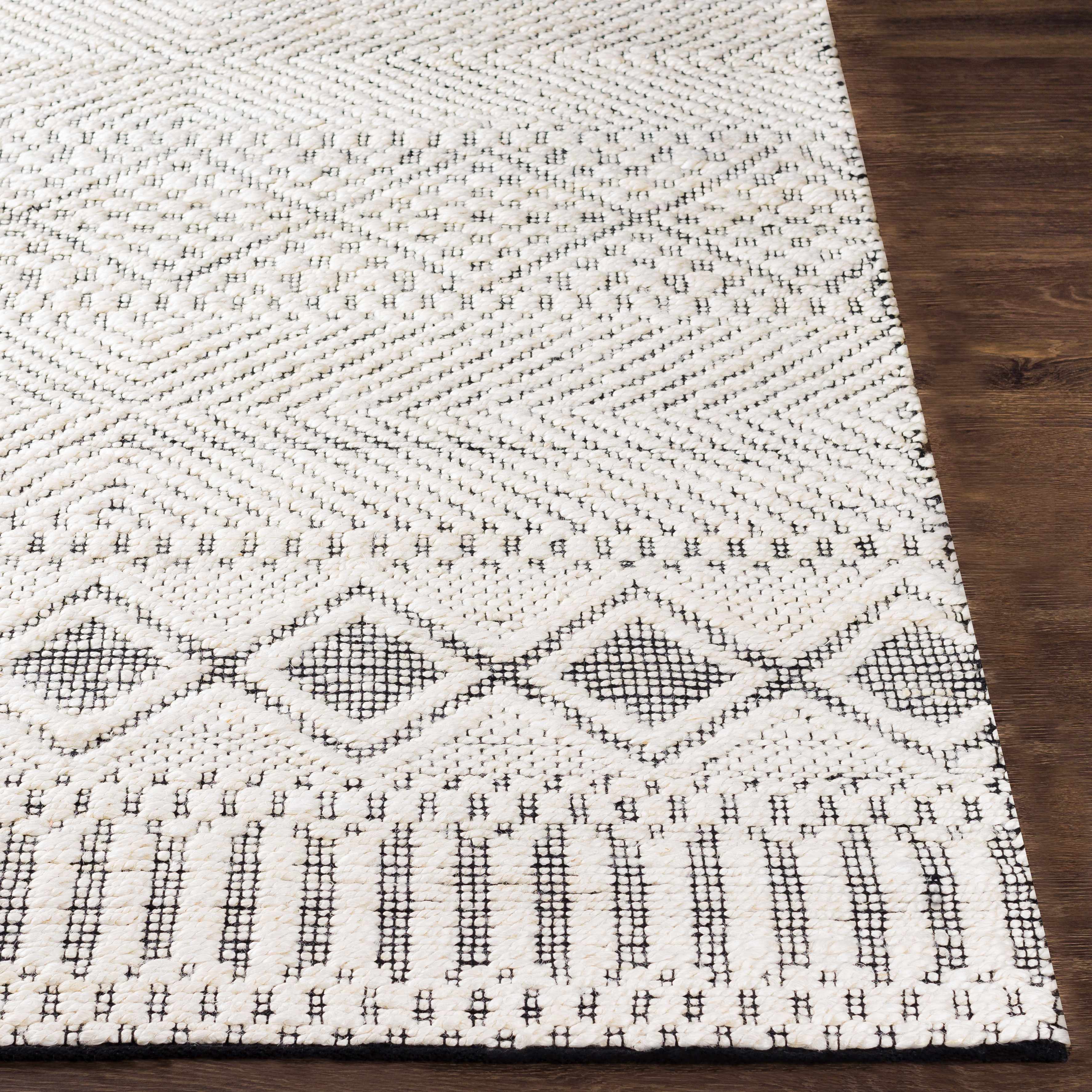 Bachauan Runner Rug