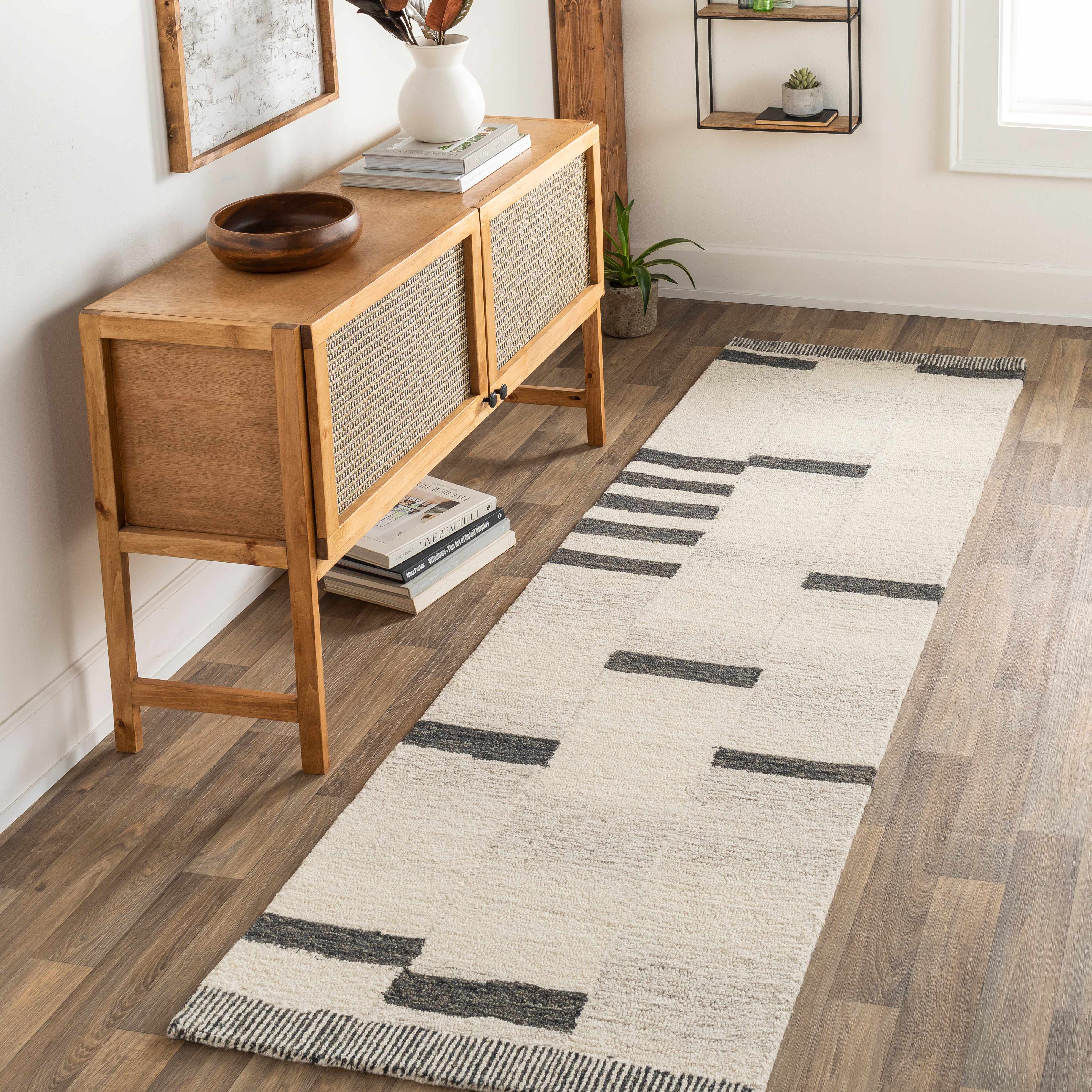 Aibonito Runner Rug