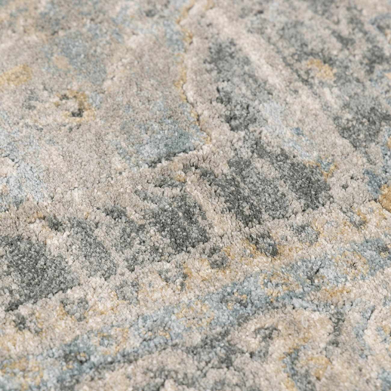 Vaeda Blue Medallion Runner Rug