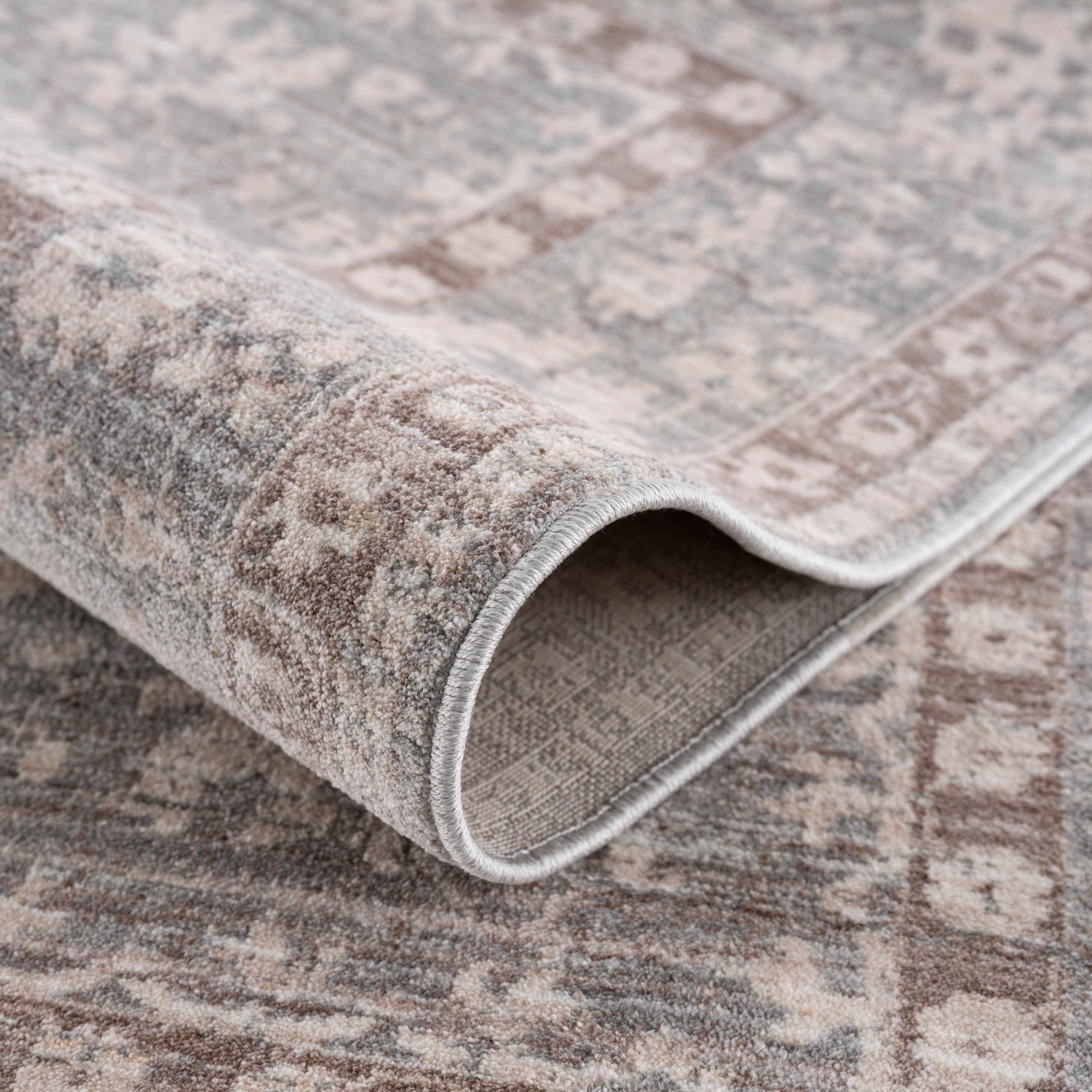 Bisbin Runner Rug