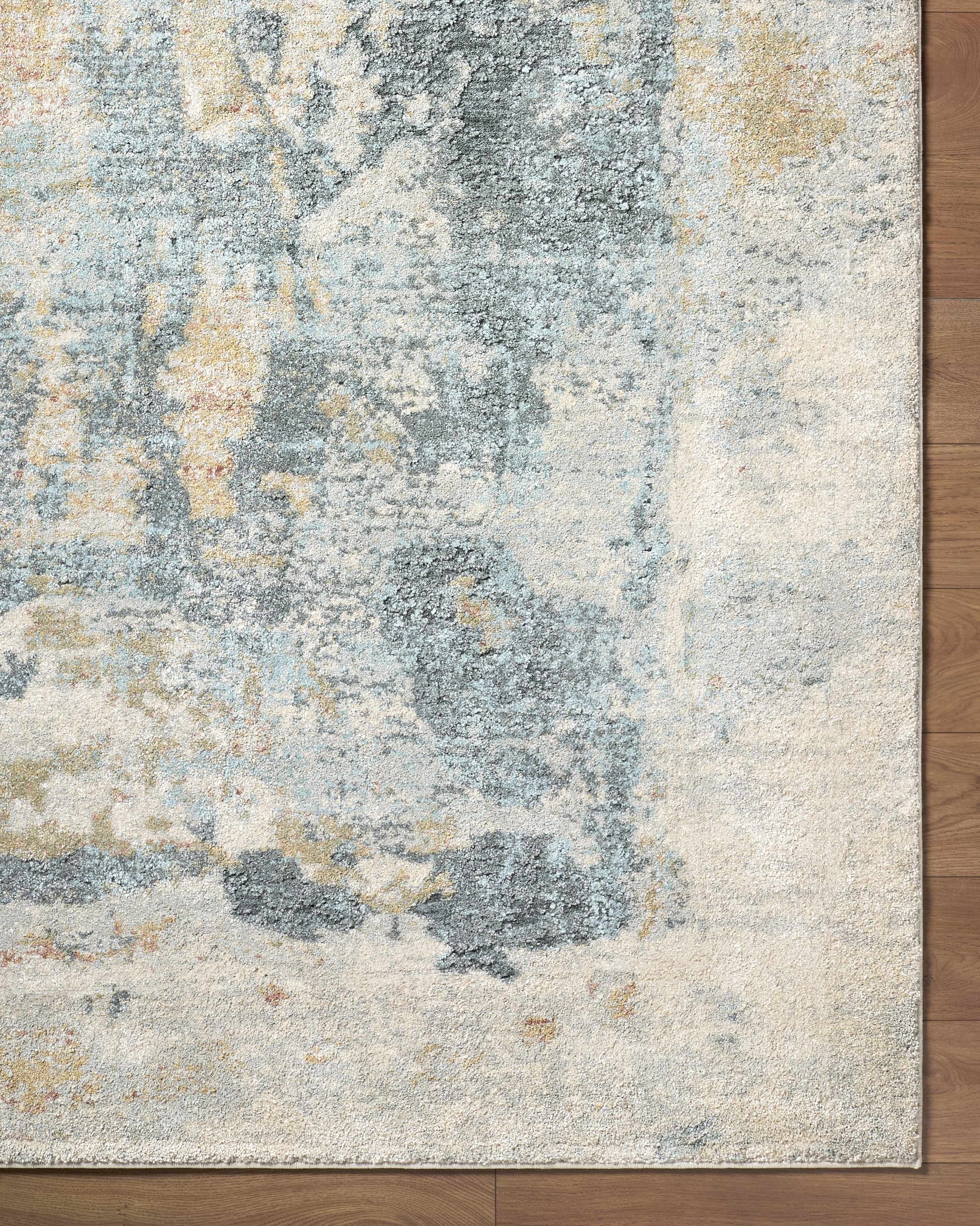 Alanna Area Rug