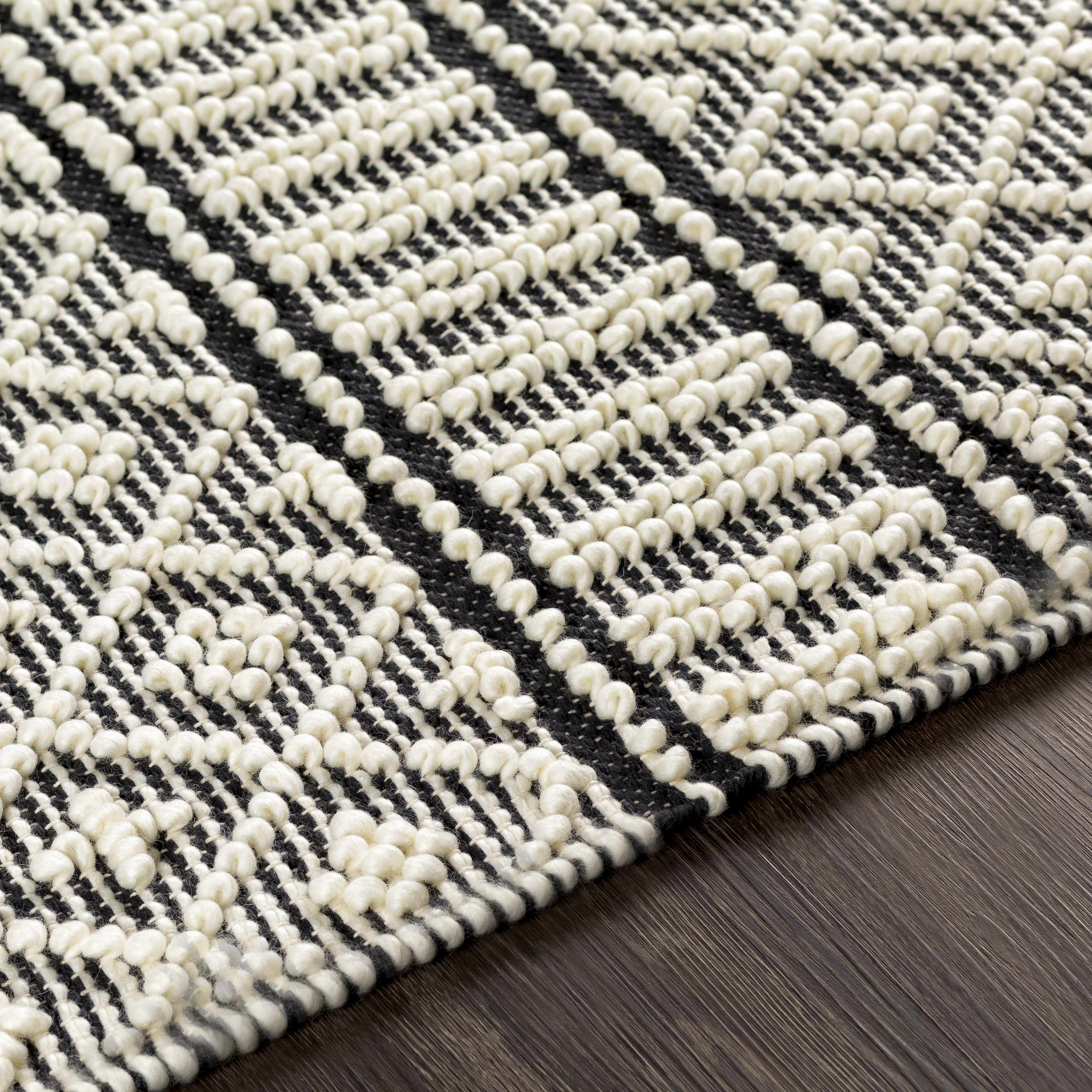 Leon Runner Rug