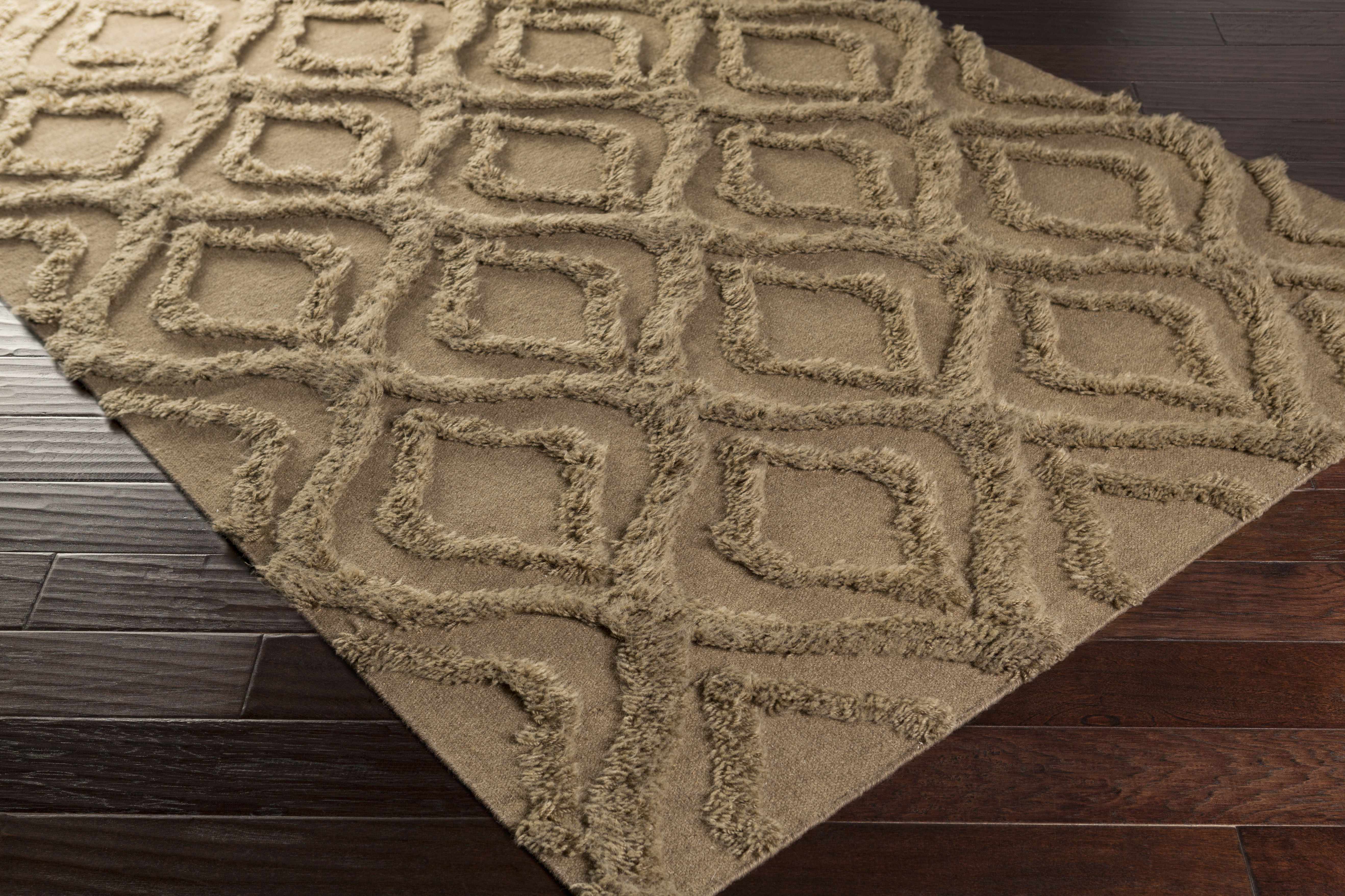 Manorville Runner Rug