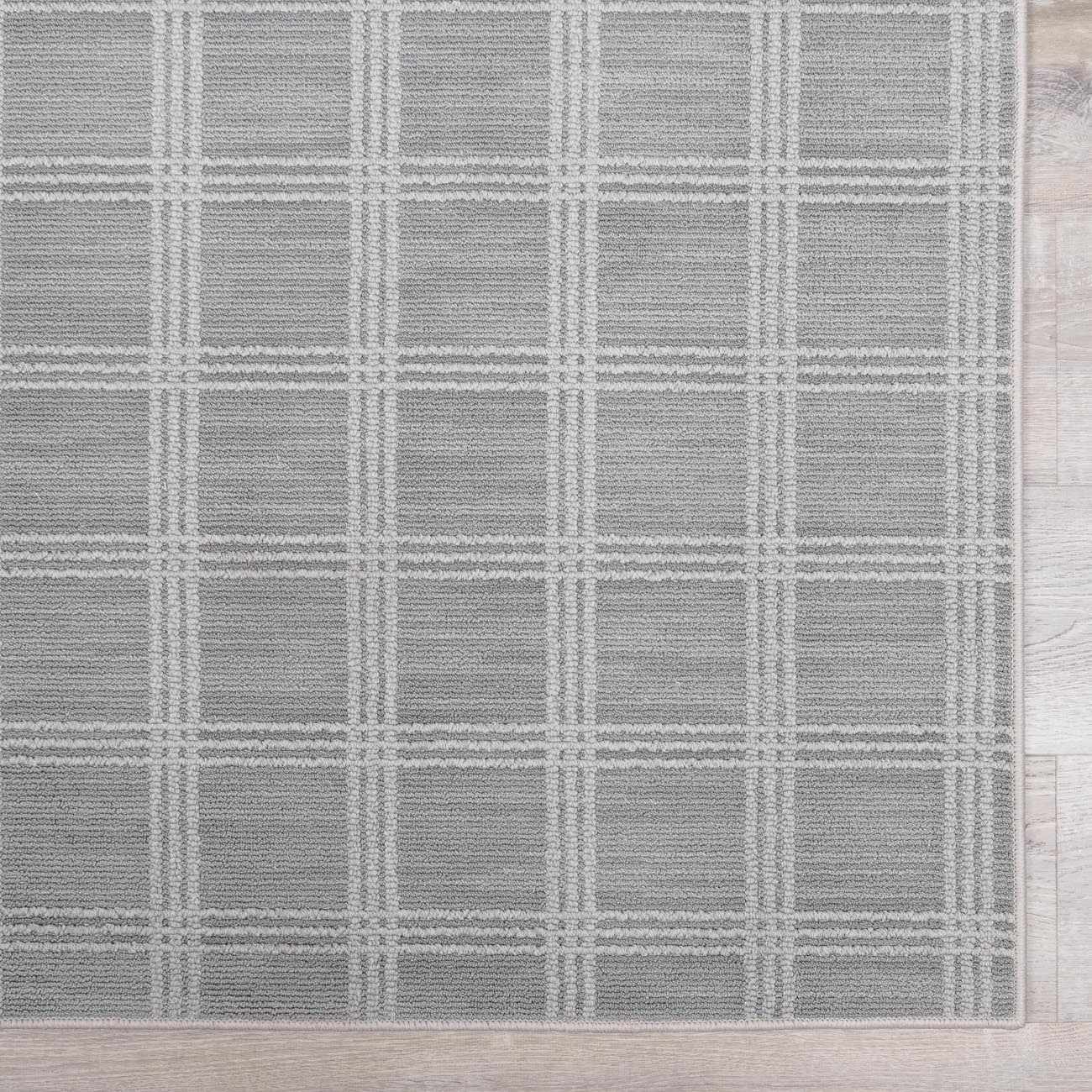 Custom Size Oretha Light Gray Checkered Runner Rug