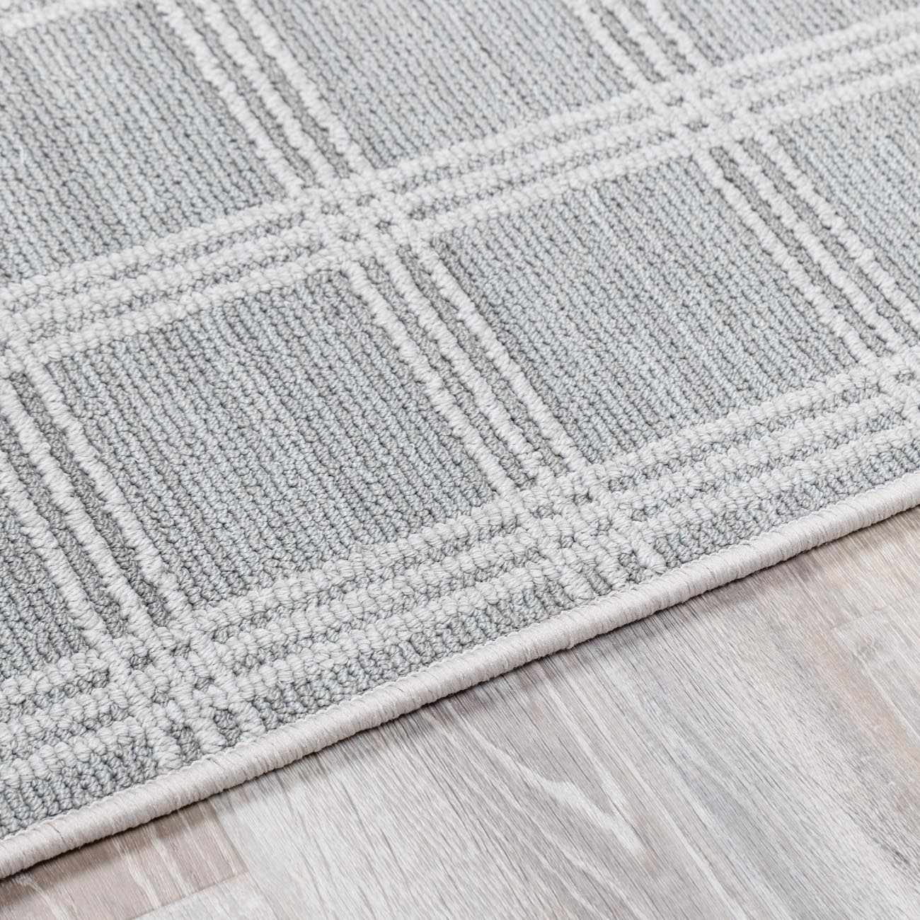 Custom Size Oretha Light Gray Checkered Runner Rug