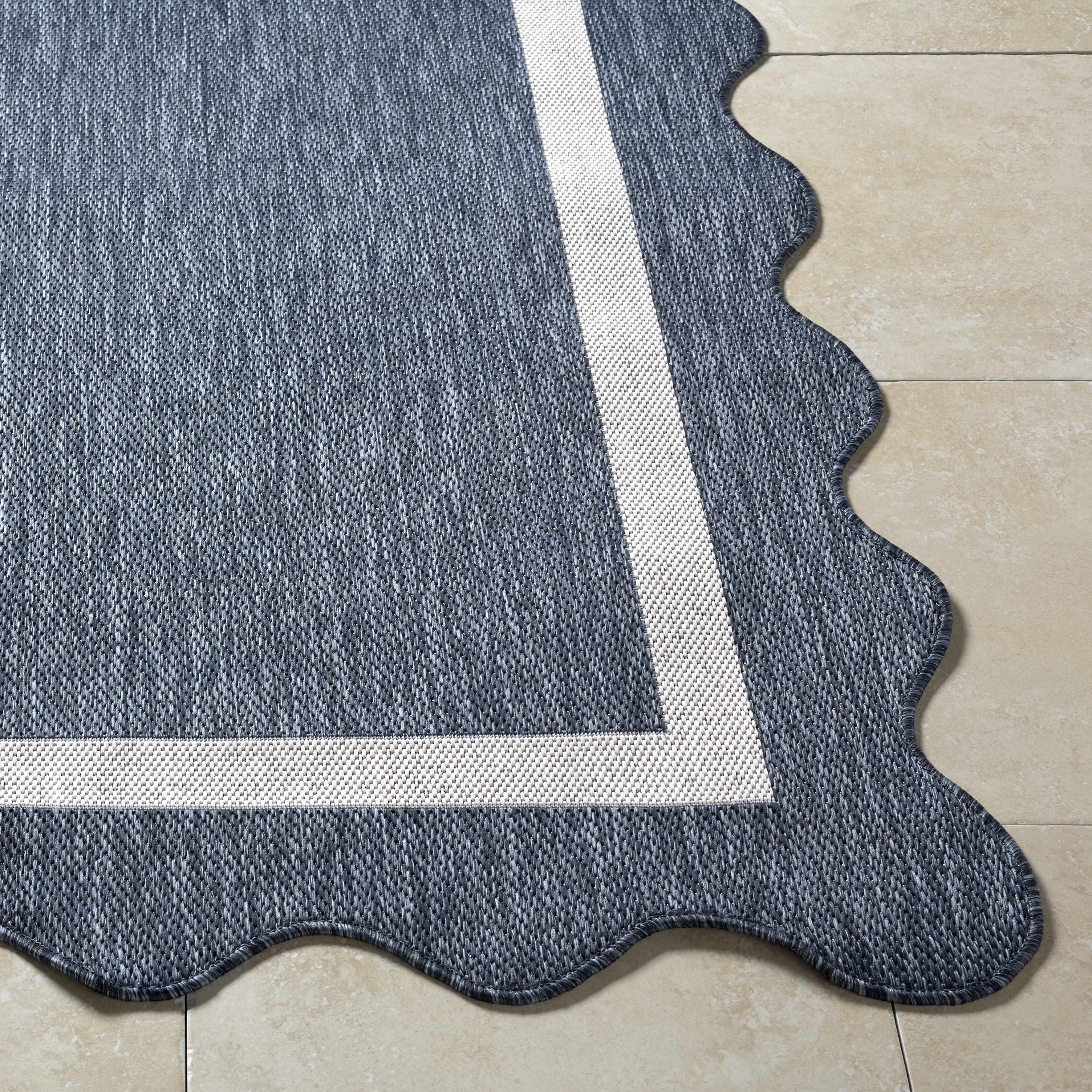 Varro Area Rug