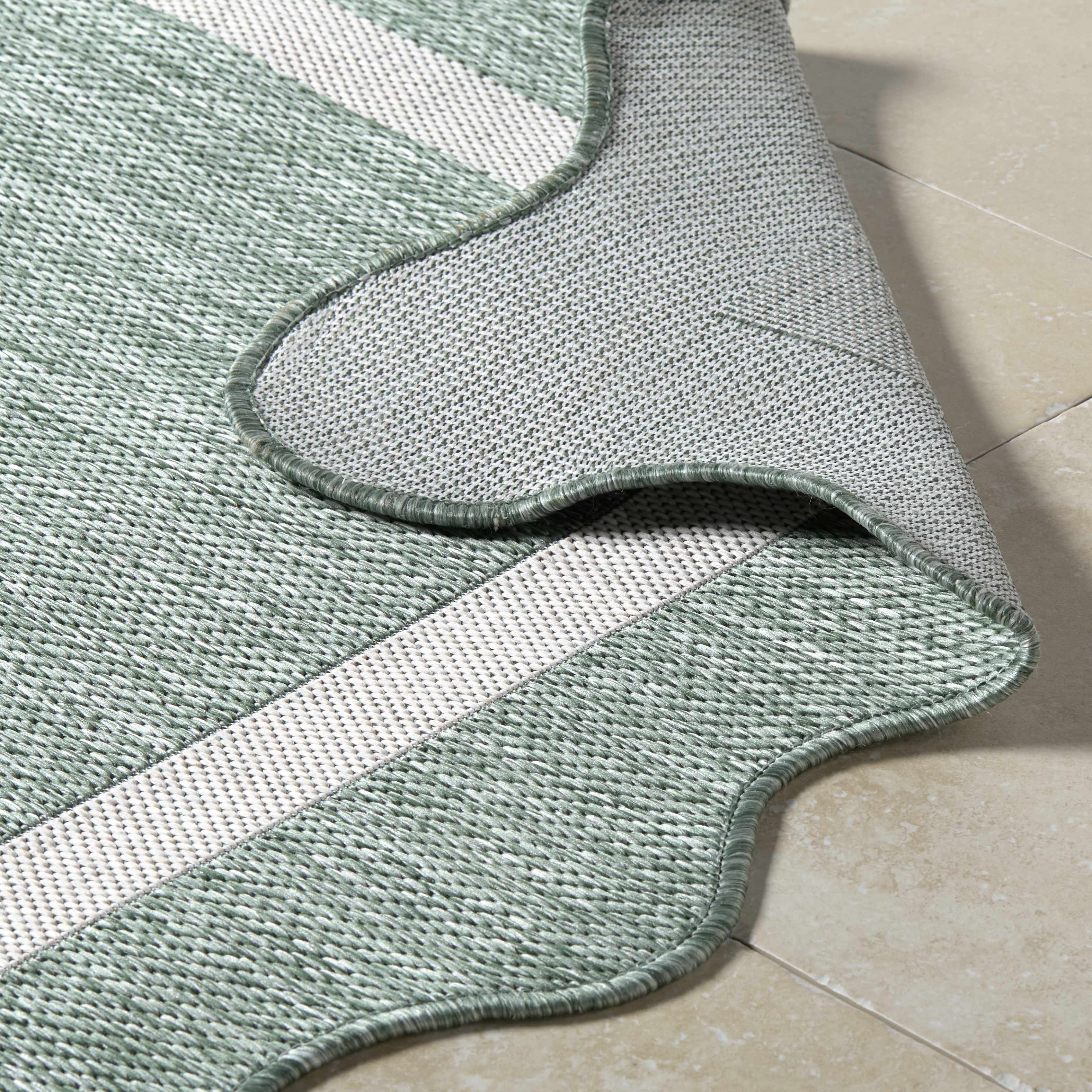 Varro Area Rug