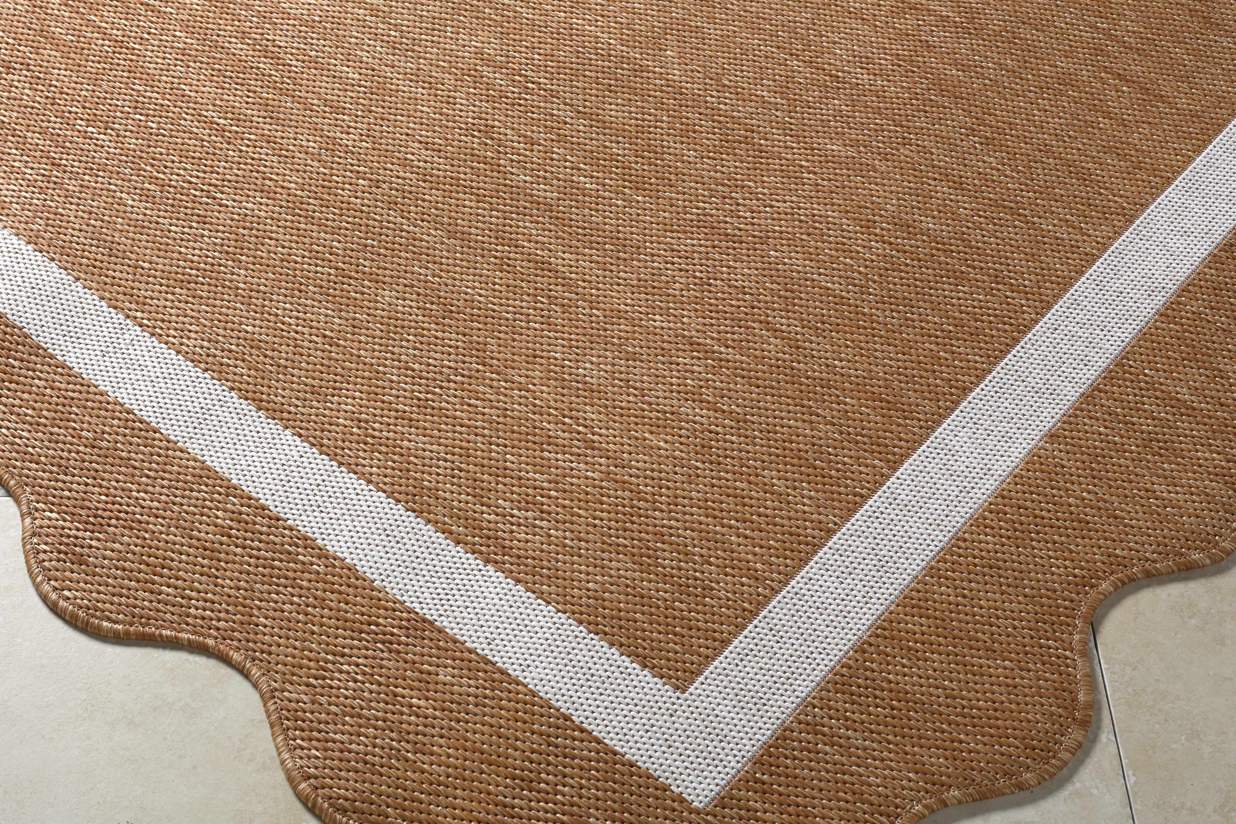 Varro Area Rug