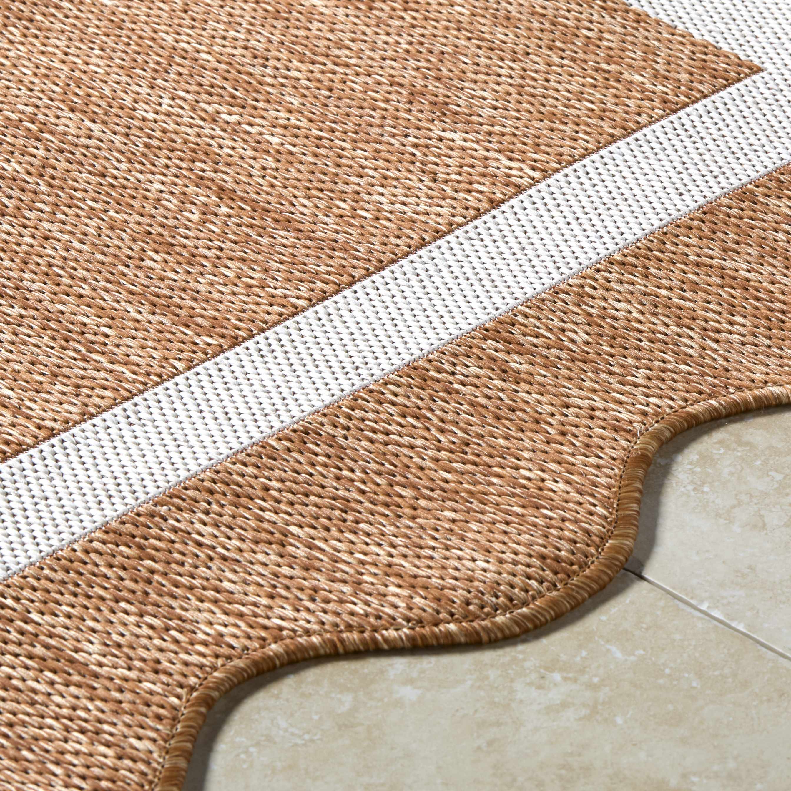 Varro Area Rug
