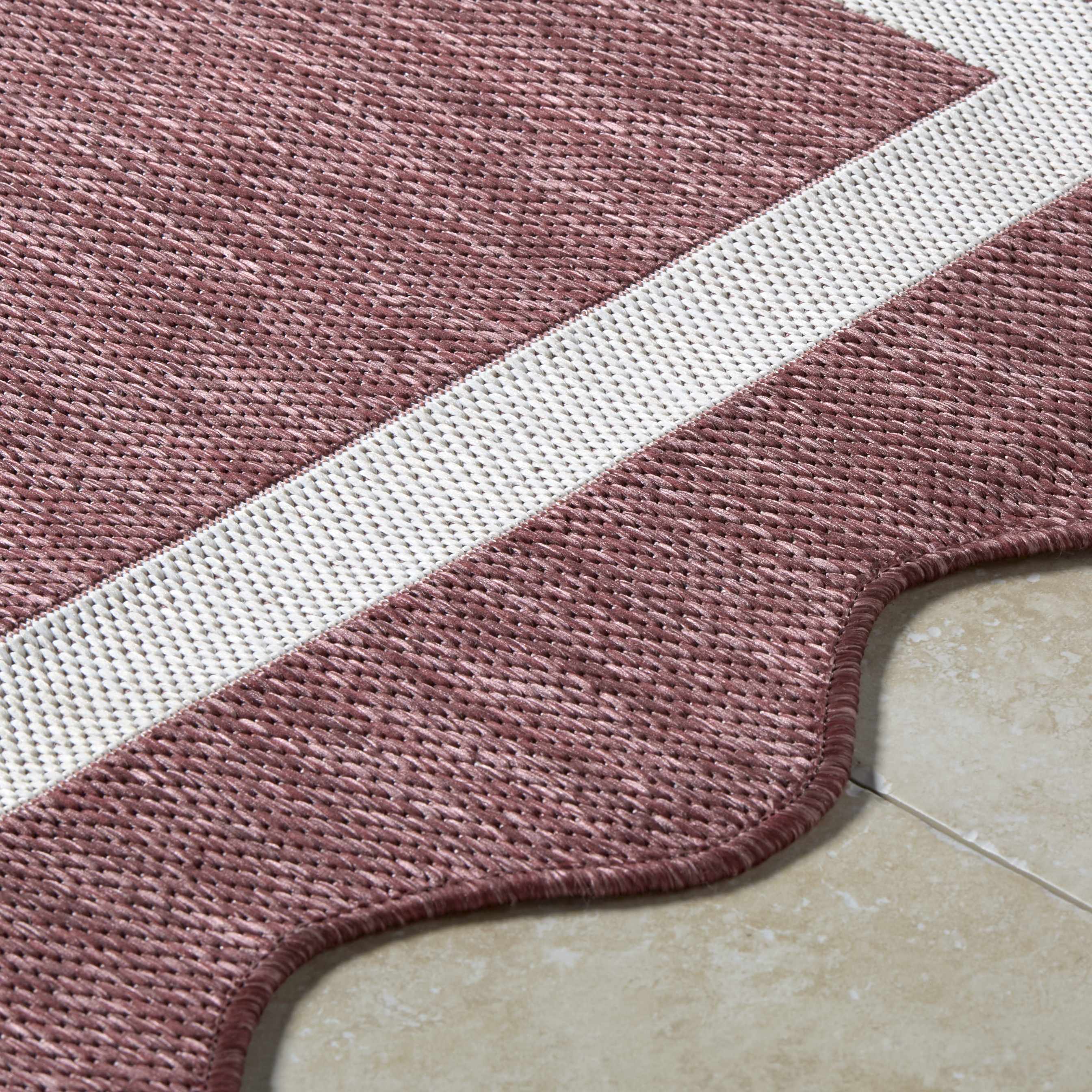 Varro Area Rug