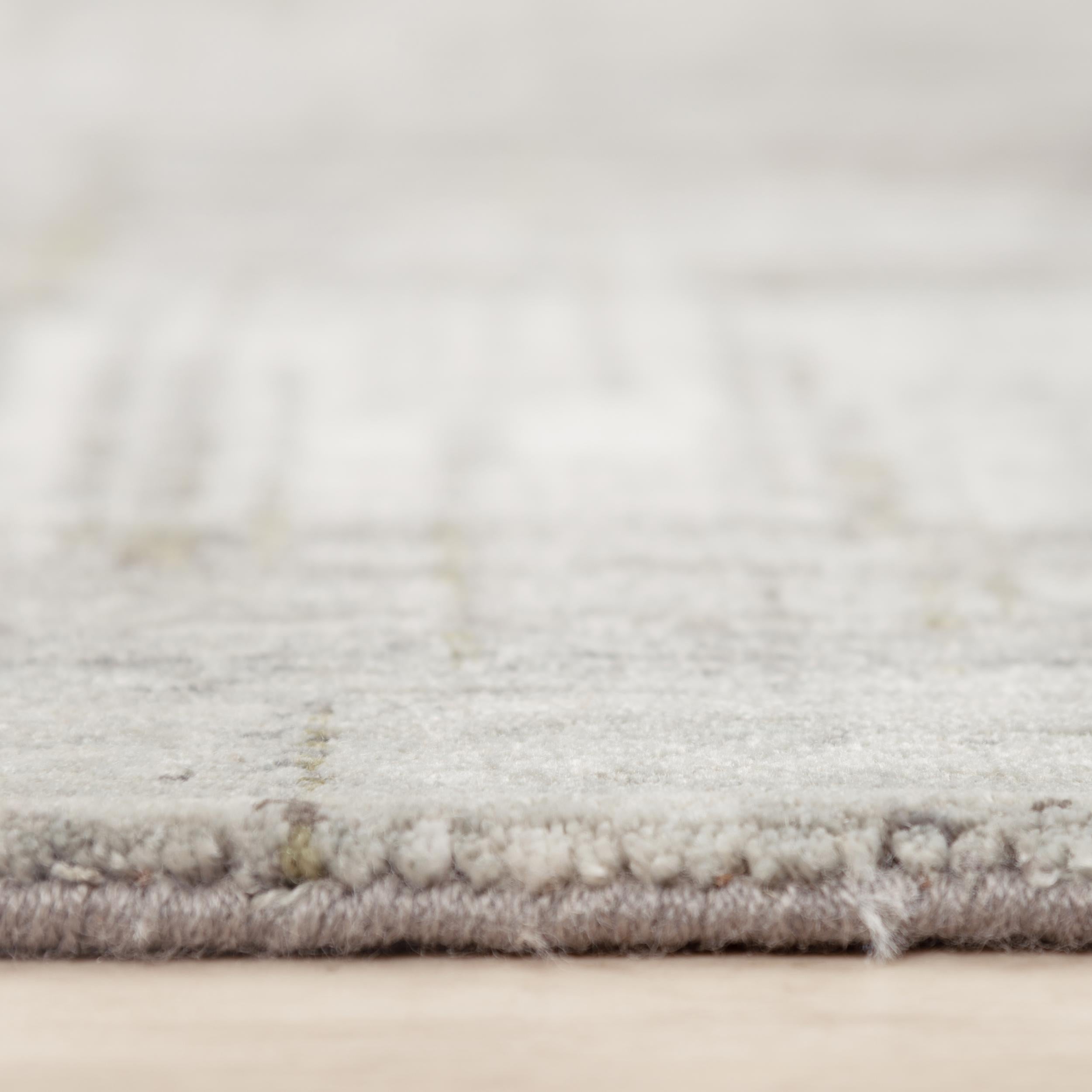 Rizzy ANT748 Runner Rug Area Rug