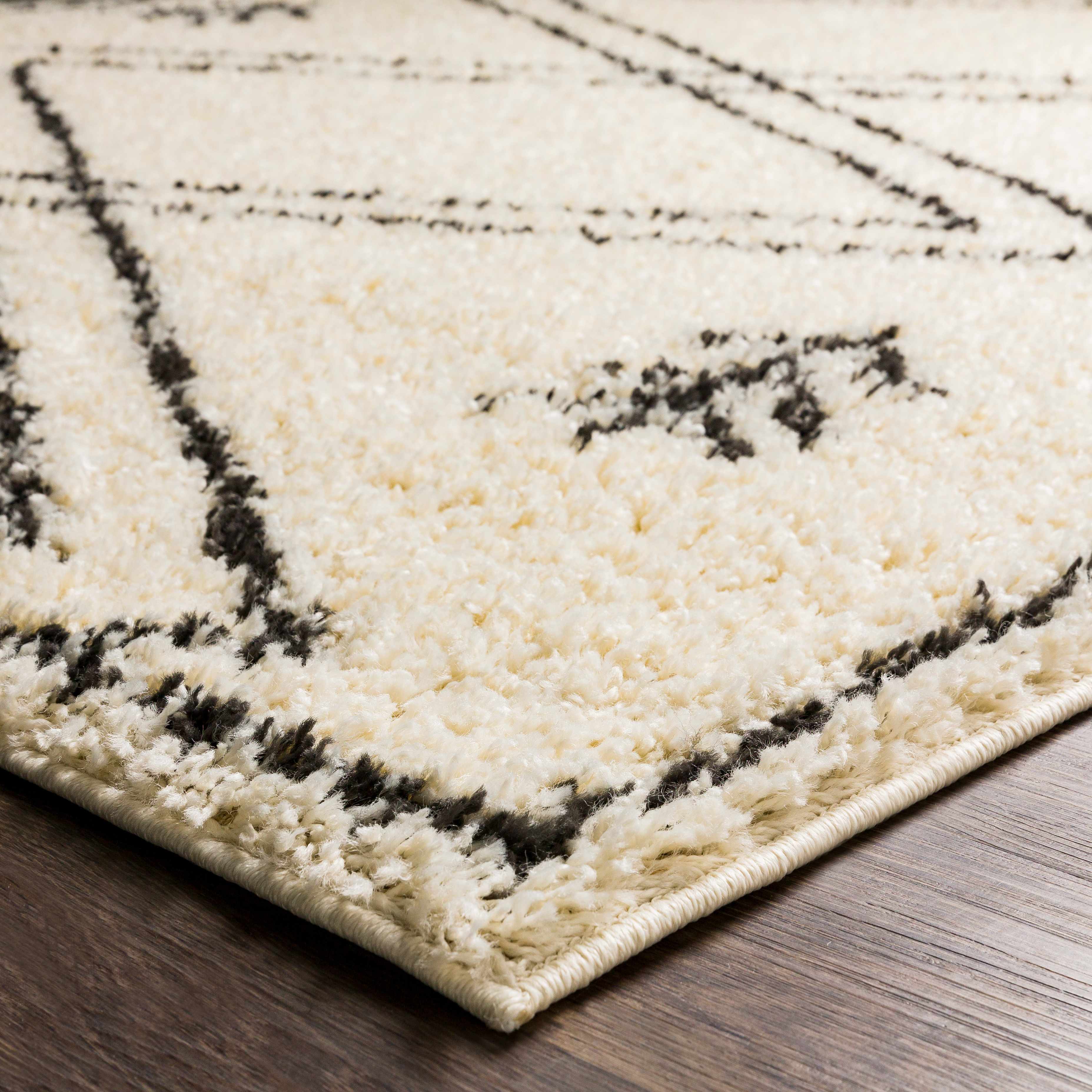 Nancalobasaan Runner Rug