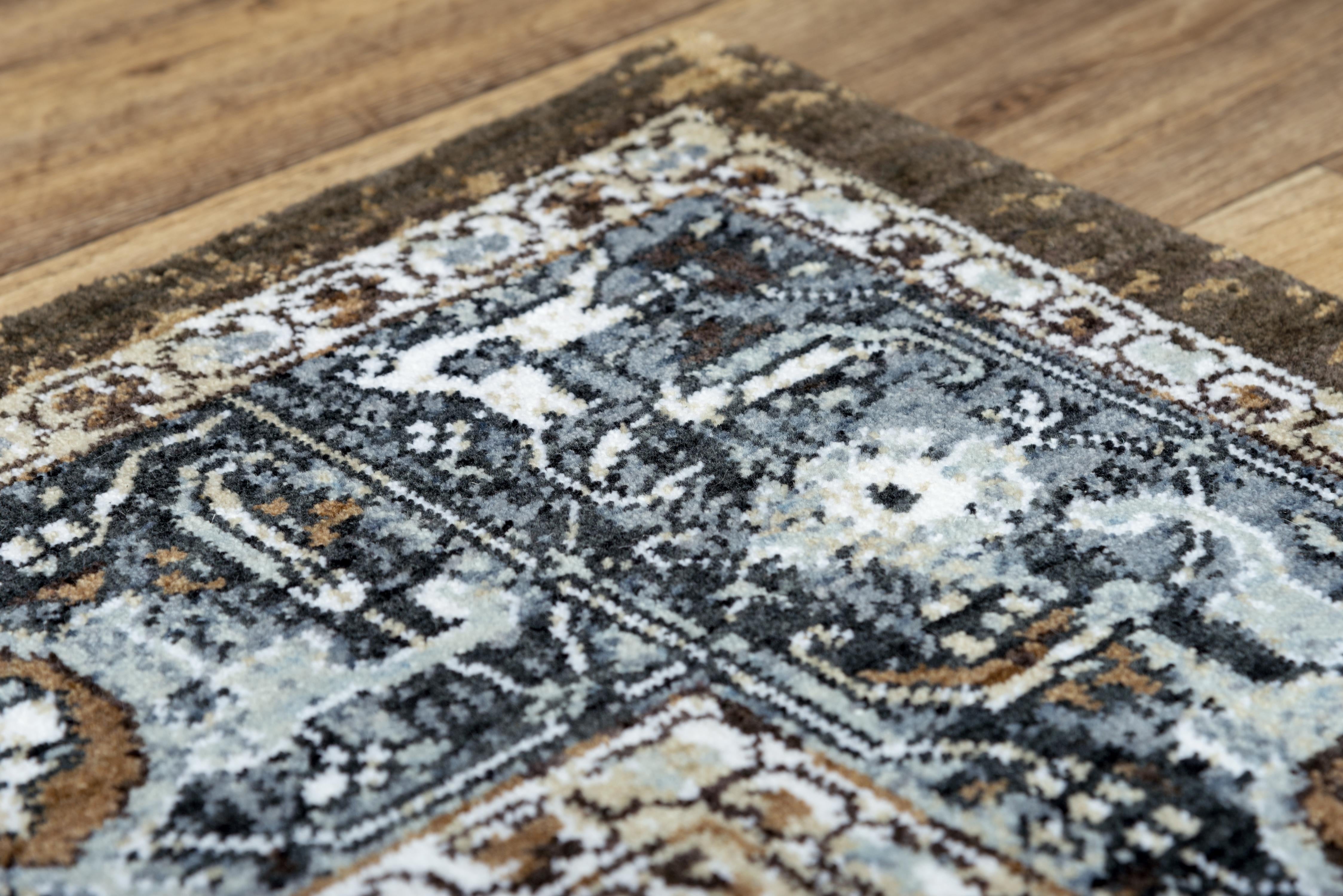 Rizzy ELT879 Runner Rug Area Rug