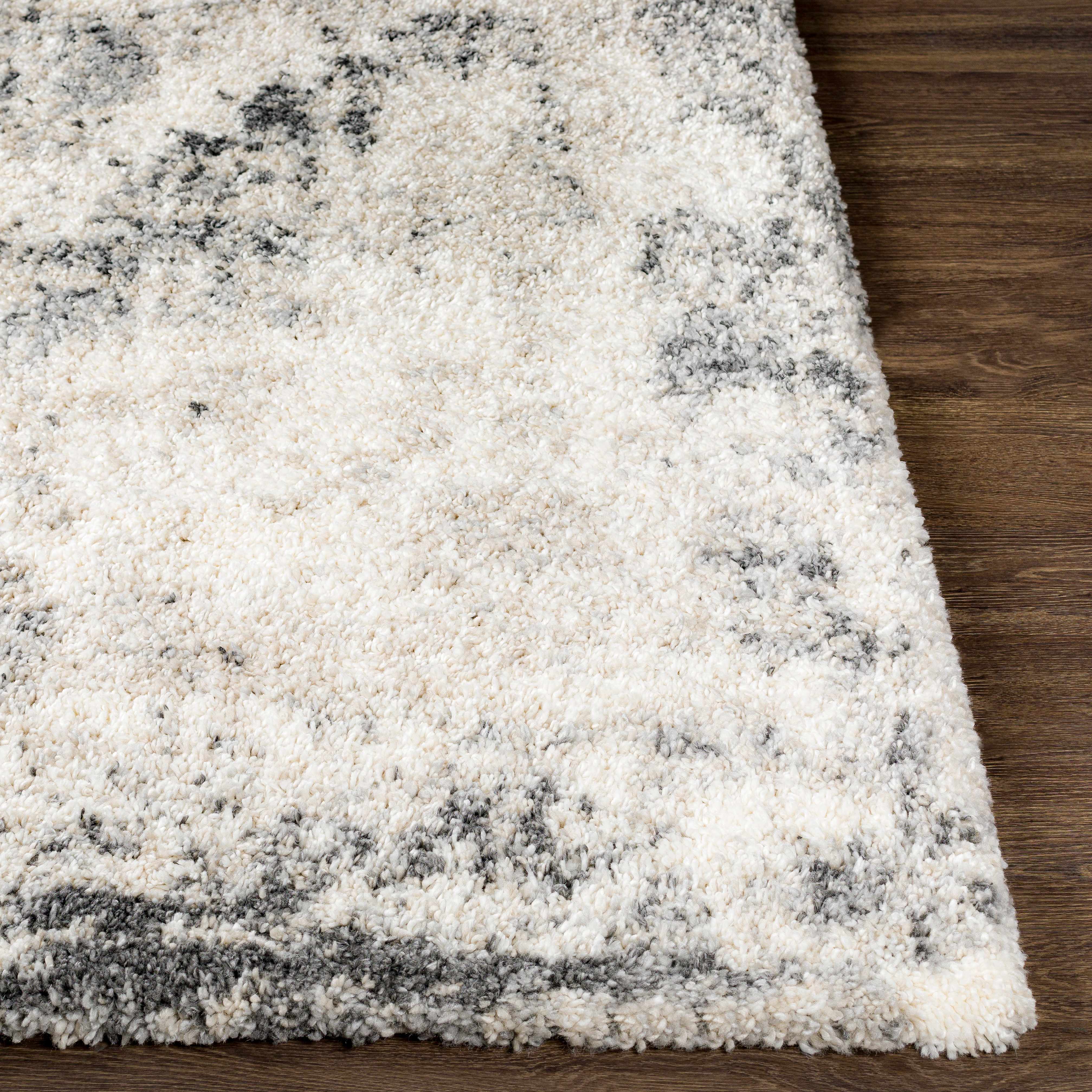 Hilotongan Runner Rug