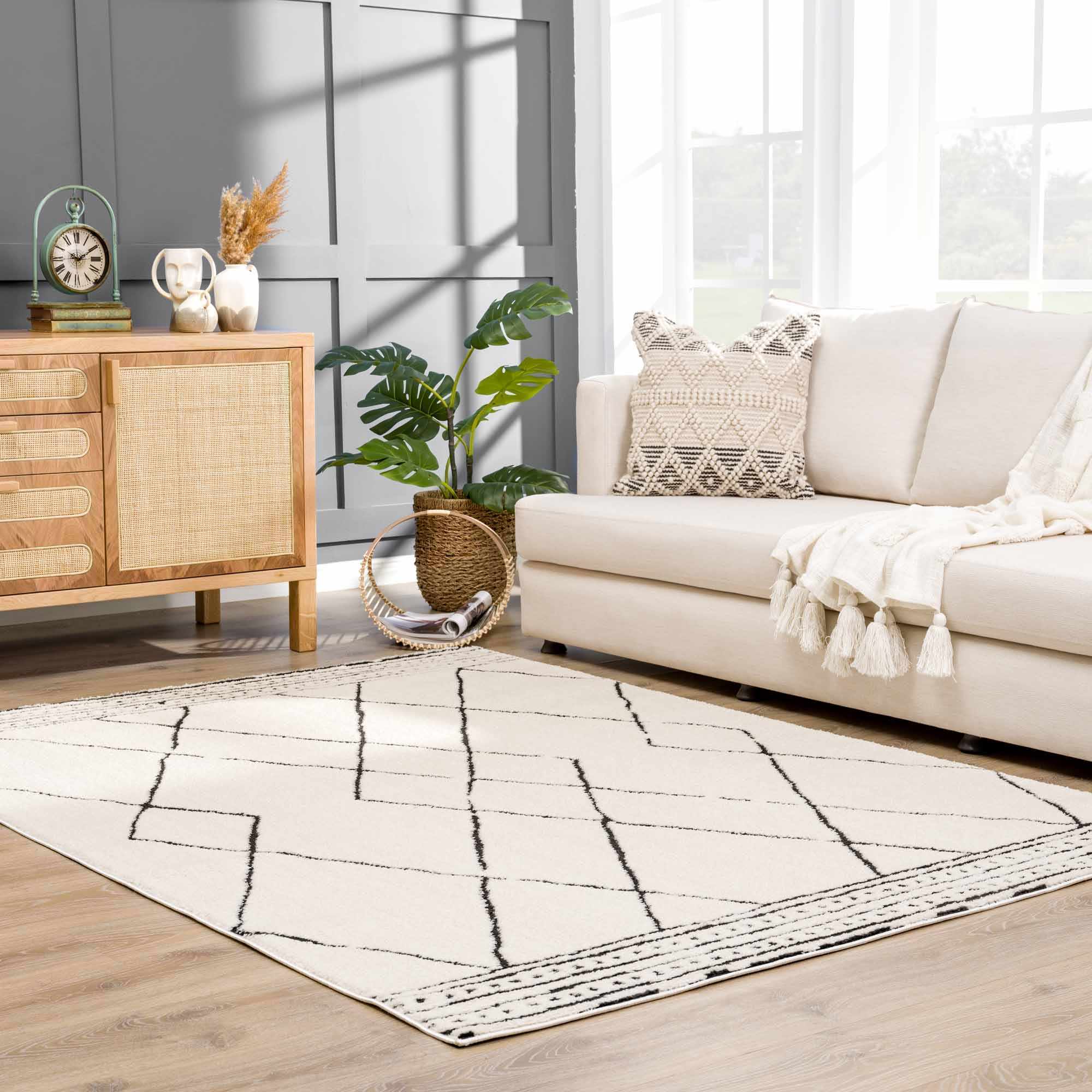 Keone Black & White Runner Rug