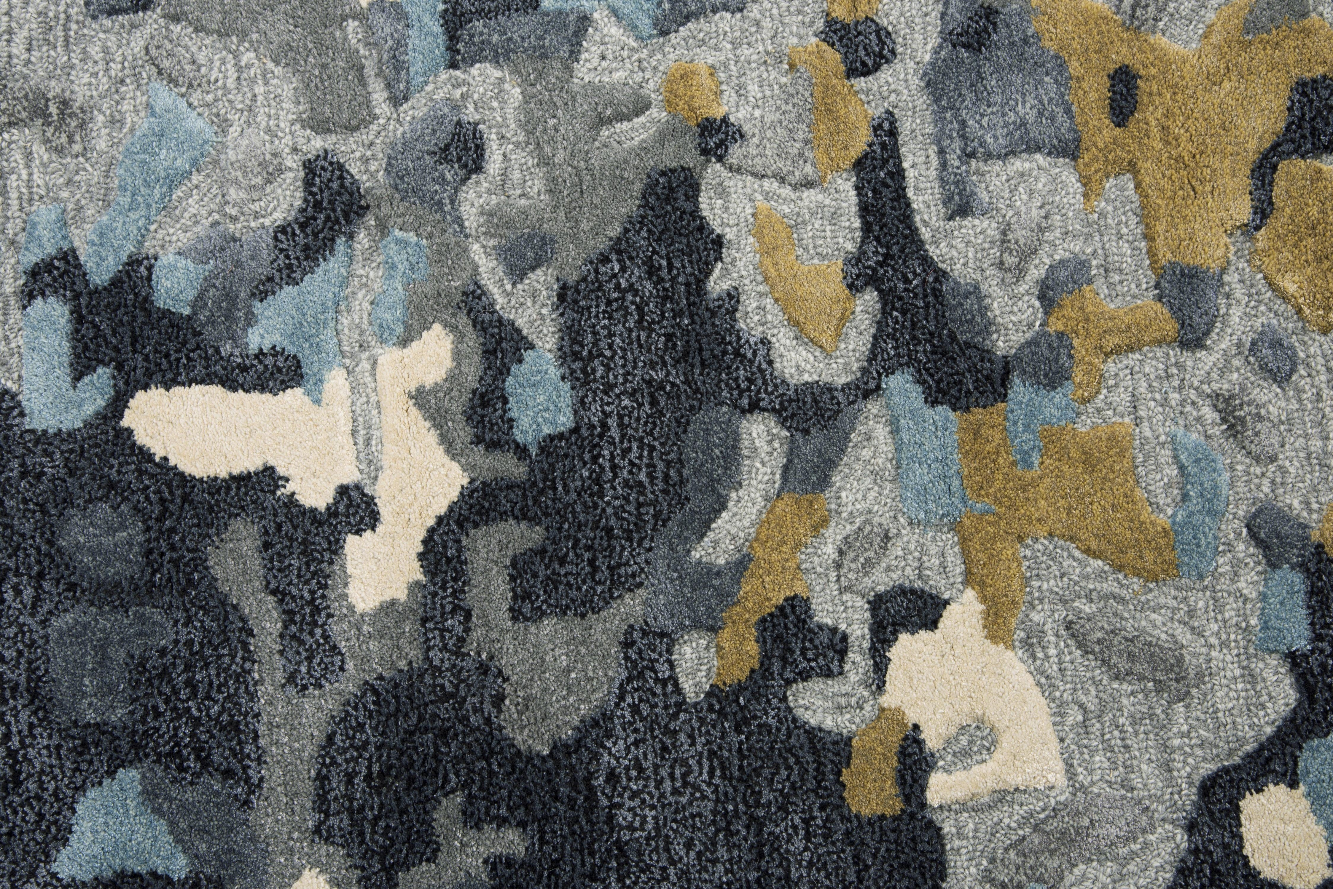 Rizzy MO004B Runner Rug Area Rug