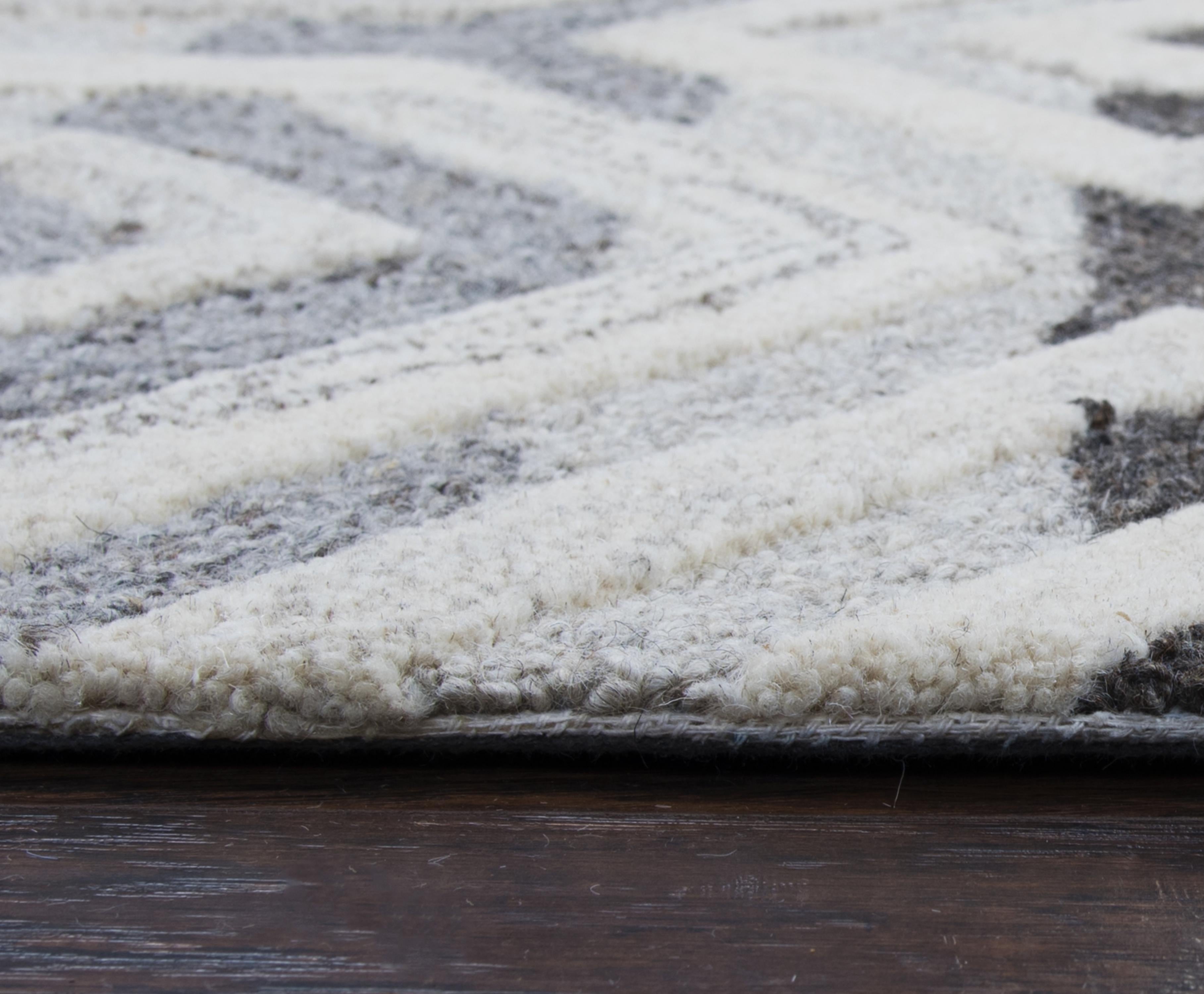 Rizzy SK336A Runner Rug Area Rug