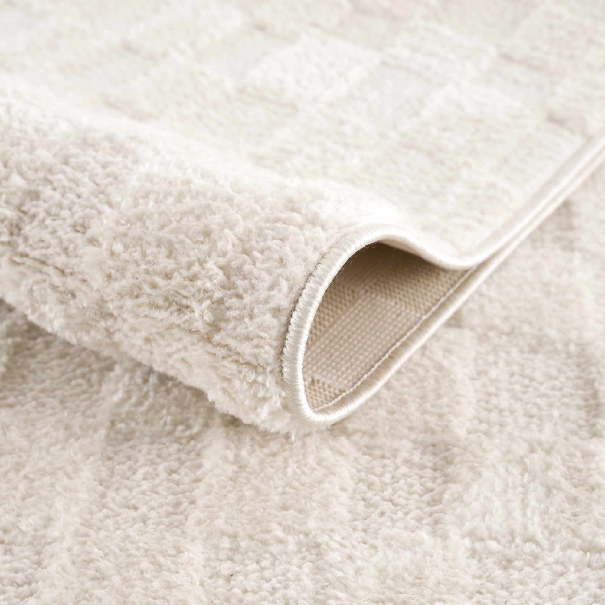 Keesa Checkered Runner Rug