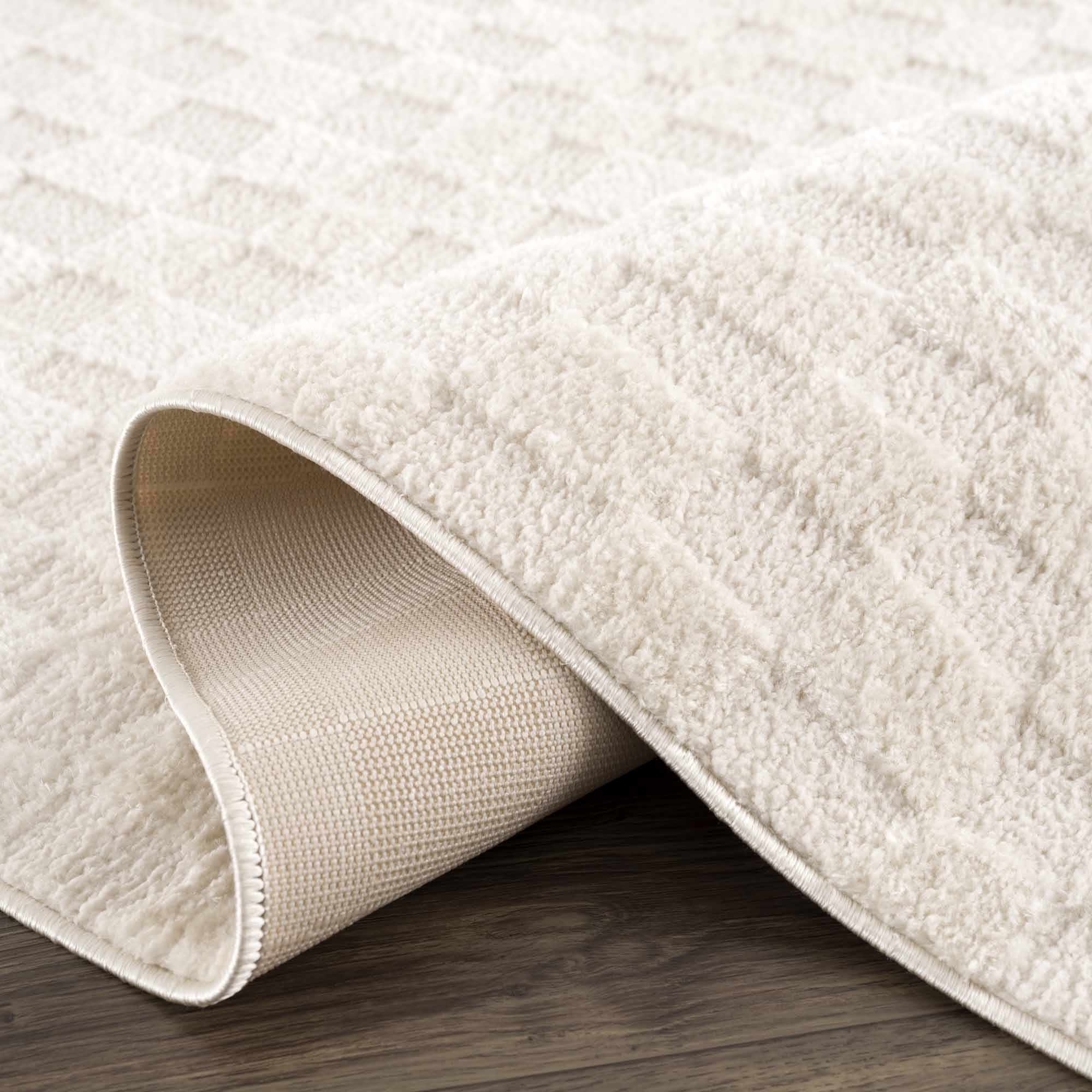 Keesa Checkered Runner Rug
