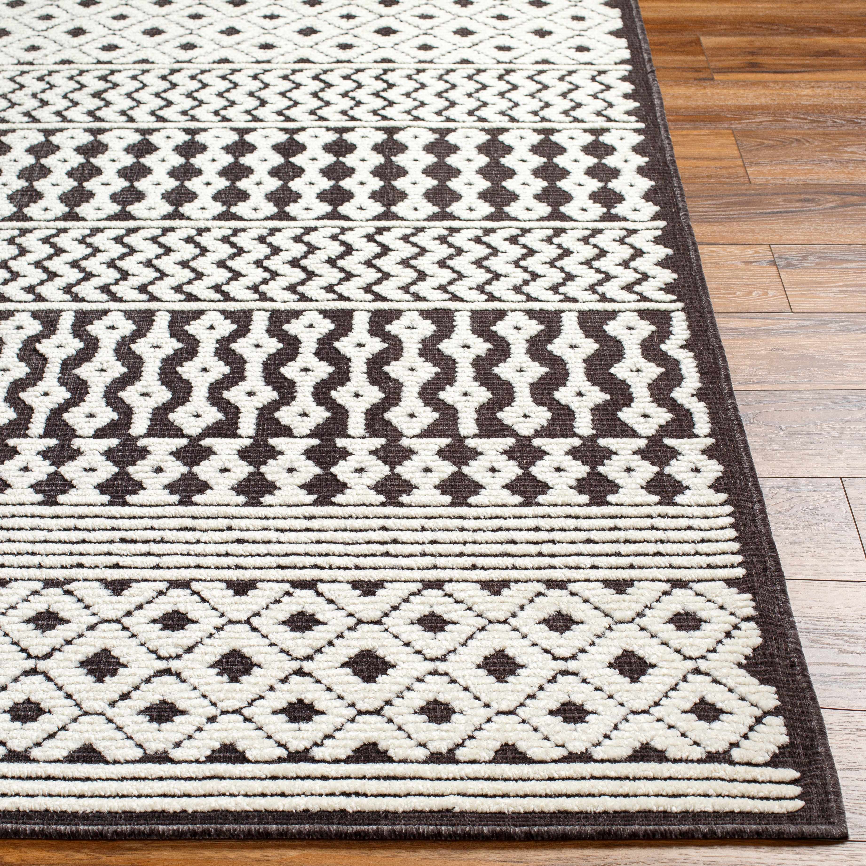 Drago Black Runner Rug